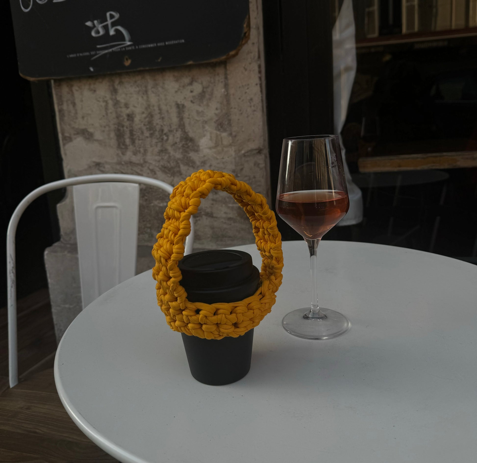 ZA ’A - CUP HOLDER